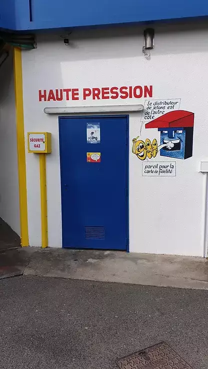 distributeur de jetons carte